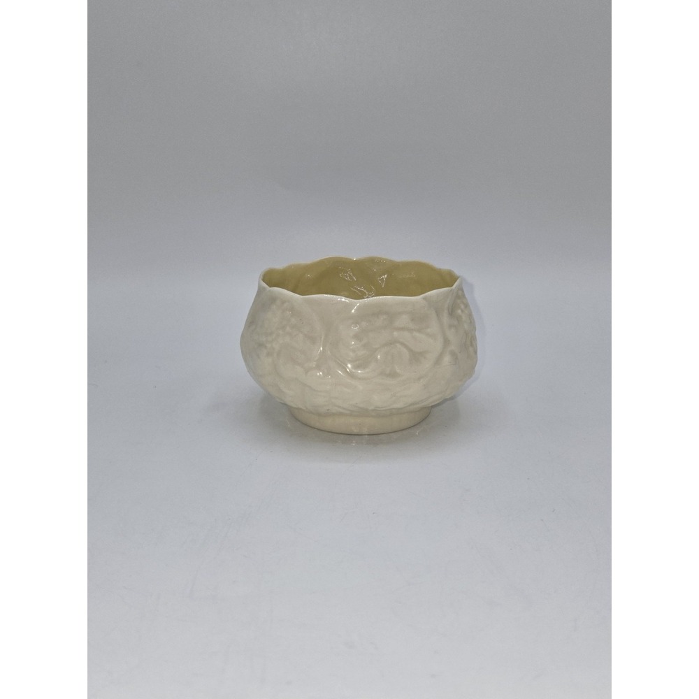 Belleek Ireland Third Period Grapevine Open Sugar Bowl Ivory Porcelain 1926–1946